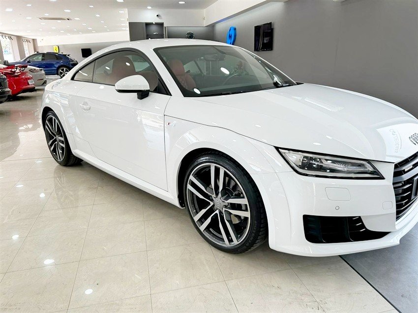 Audi TT Coupe 2.0 quattro TDI Diesel