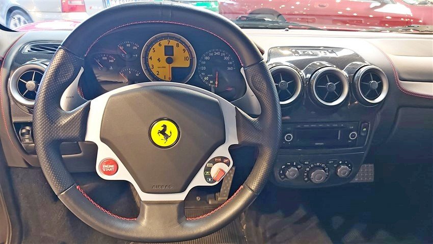 Ferrari F430 F1 con solo 33400 km Benzina