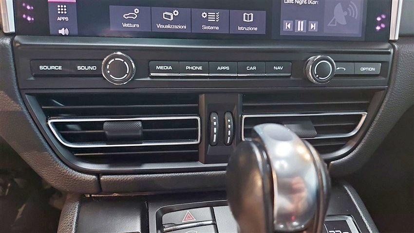 Porsche Macan 2.0I da 245 Cv Benzina