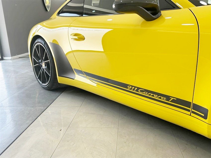 Porsche 911 Carrera T da 370 Cv Benzina