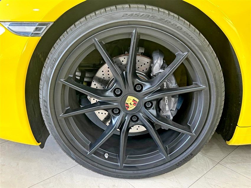 Porsche 911 Carrera T da 370 Cv Benzina