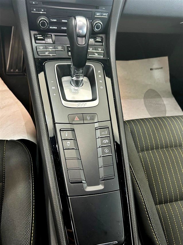 Porsche 911 Carrera T da 370 Cv Benzina