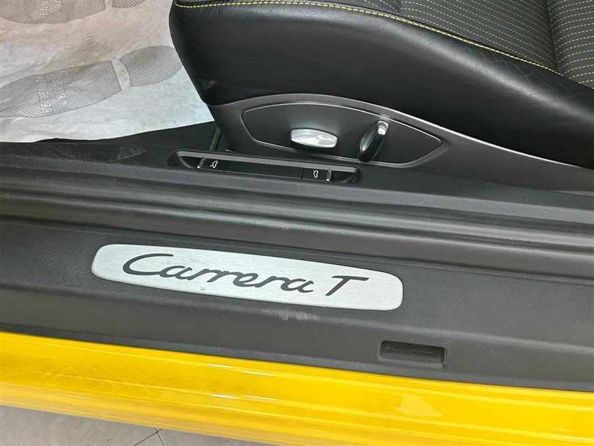 Porsche 911 Carrera T da 370 Cv Benzina