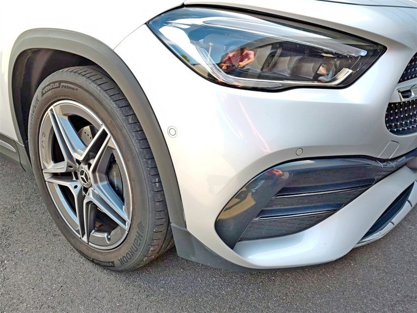 Mercedes-Benz GLA 200 D Premium da 150 Cv Diesel