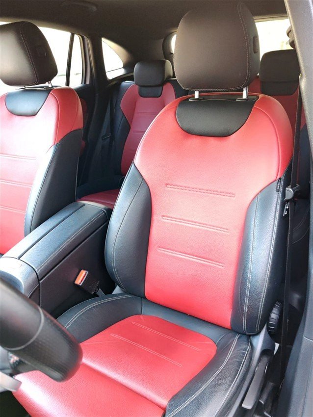 Mercedes-Benz GLA 200 D Premium da 150 Cv Diesel