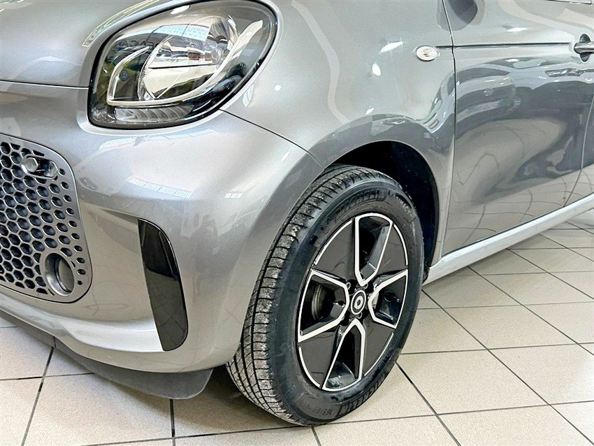 Smart ForFour eq Passion 22 kw Elettrica