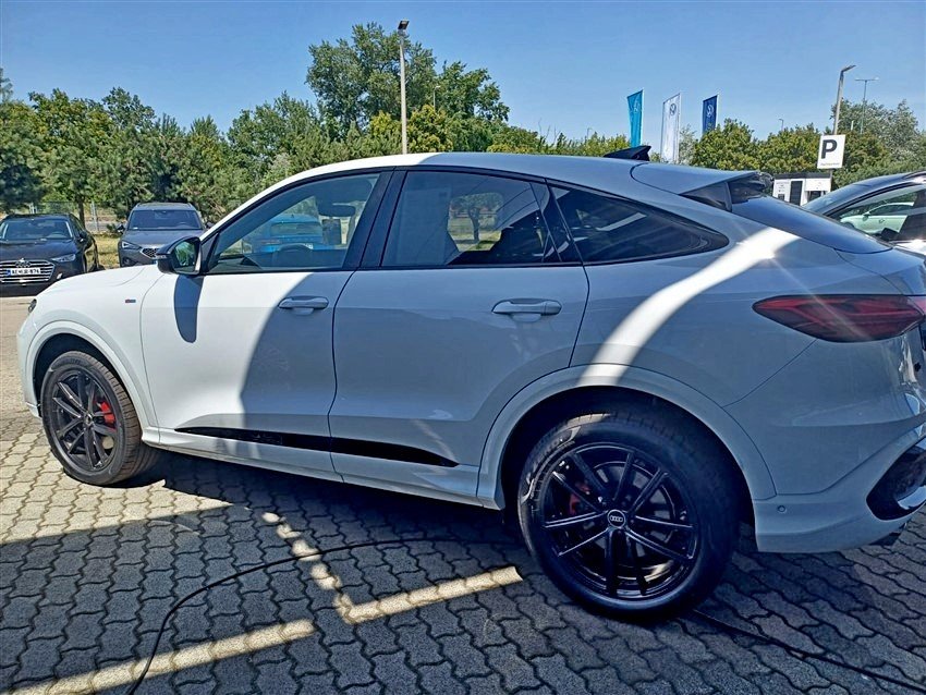 Audi Q5 Sportback 2.0 tdi Sline quattro 204 cv Stronic Diesel