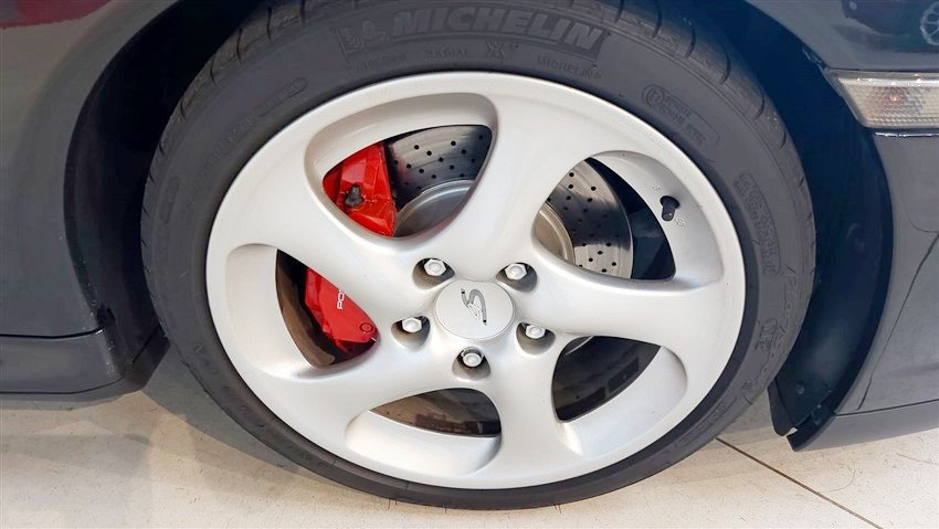 Porsche 911 Carrera 996 4S Benzina