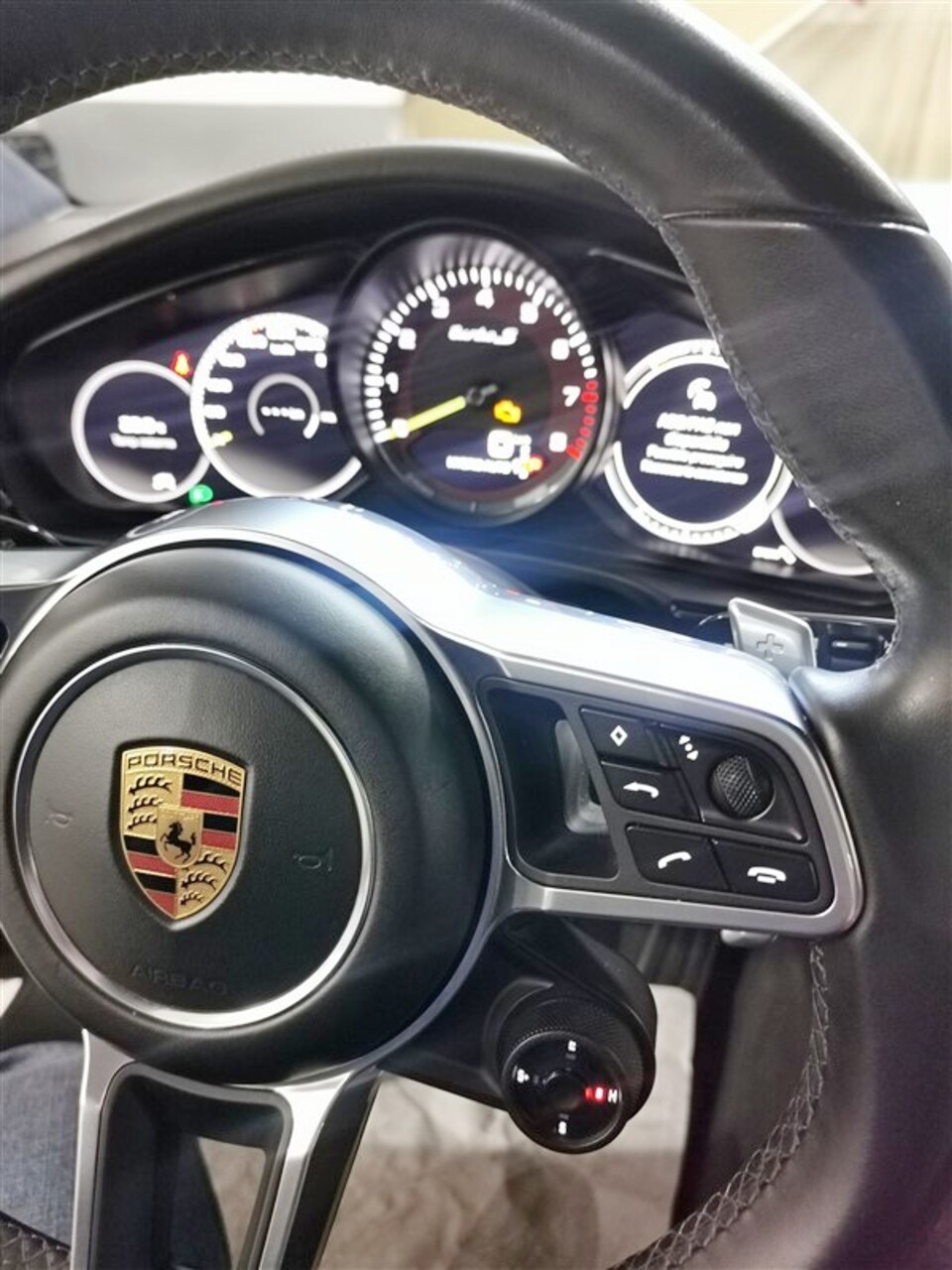 Porsche Panamera Turbo S E-Hybrid da 680 Cv Termico+elettrico Elettrica / Benzina