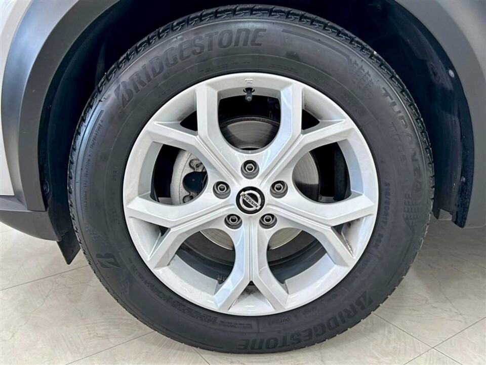 Nissan Juke 1.0 dig-t N-Connecta 114cv dct Benzina