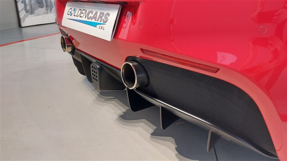 Ferrari 488 Coupe 3.9 GTB dct Benzina