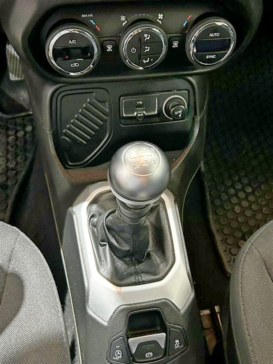 Jeep Renegade Renegade 1.6 mjt Longitude fwd 120cv my16 Diesel