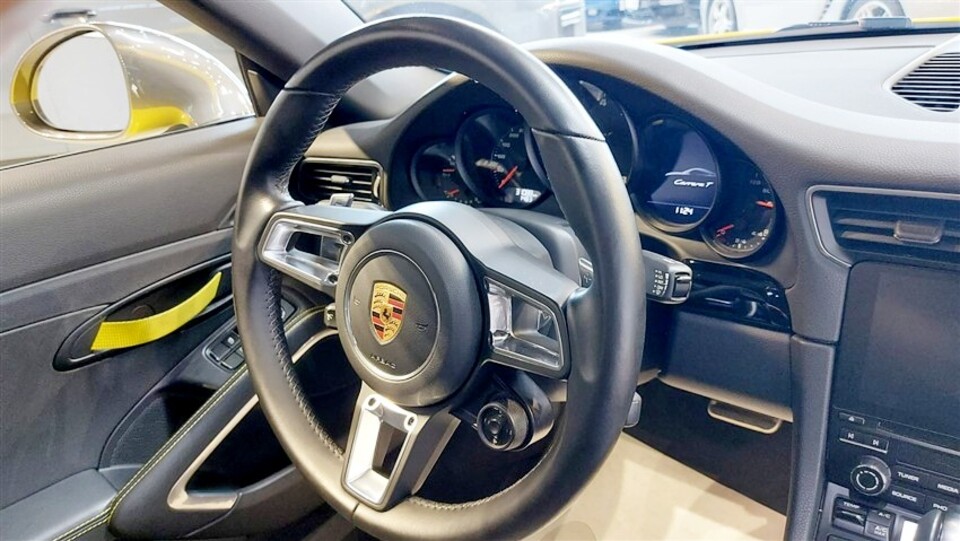 Porsche 911 Carrera T da 370 Cv Benzina