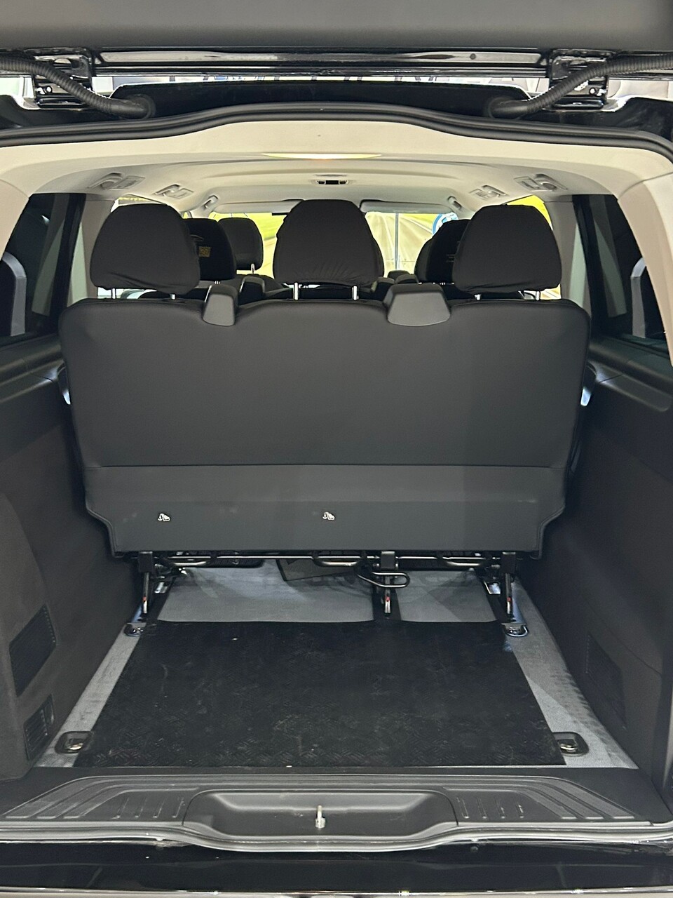 Mercedes-Benz Vito Tourer Pro XL 116 CDI con solo 13000 km Diesel