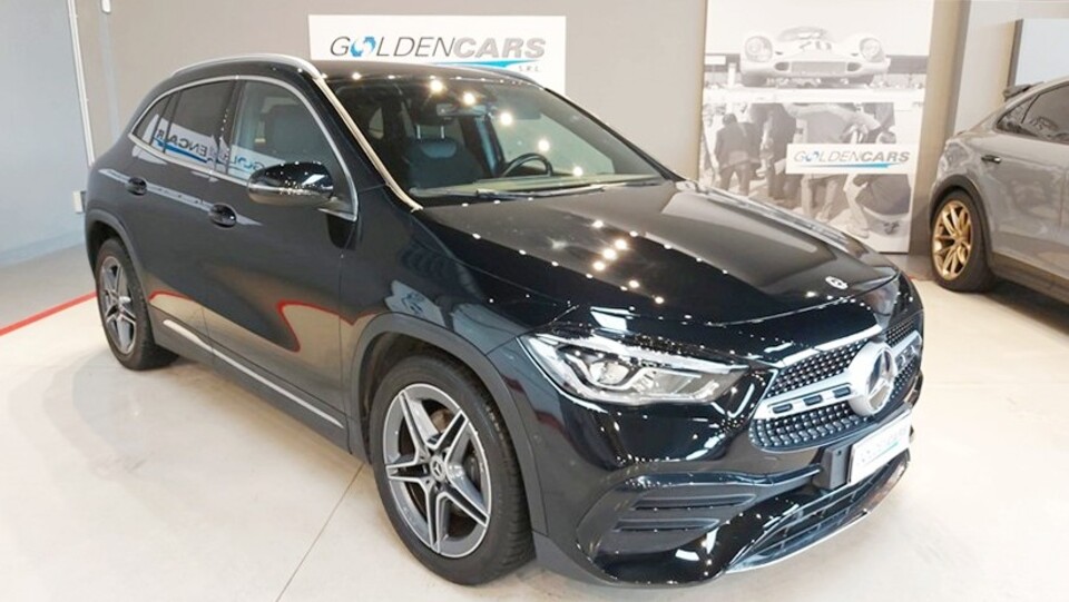 Mercedes-Benz GLA 200 D Automatic Premium AMG Diesel