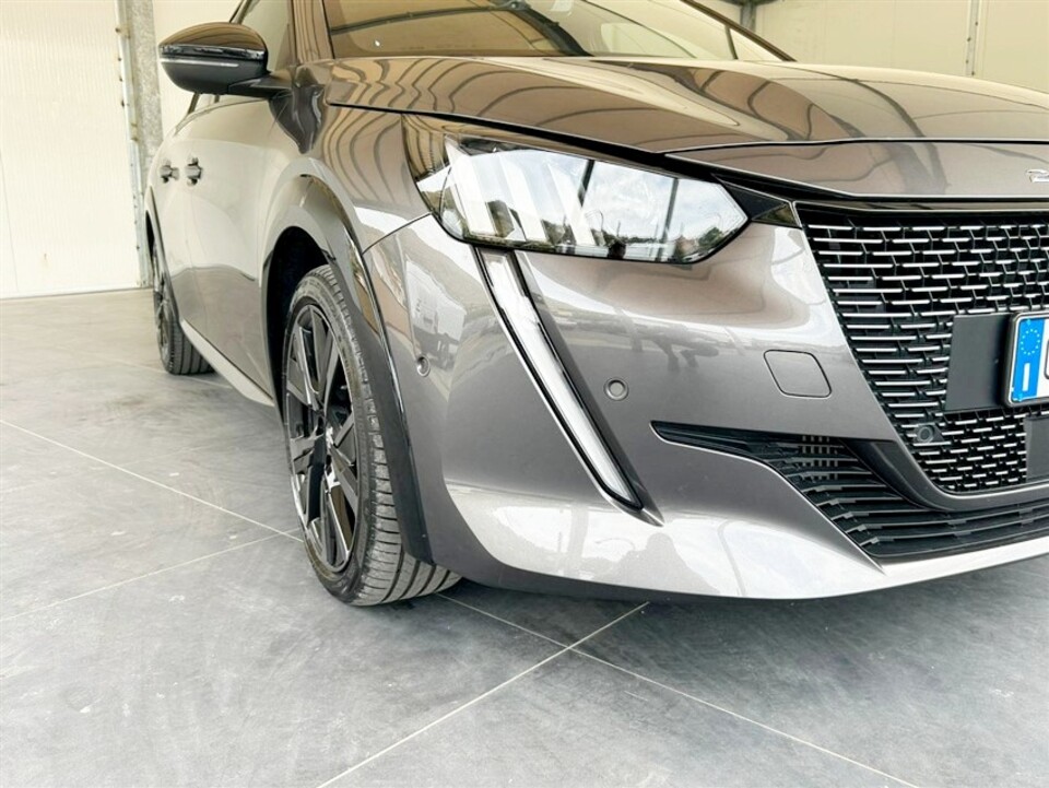 Peugeot 208 PureTech 100 Stop&Start 5 porte GT Benzina
