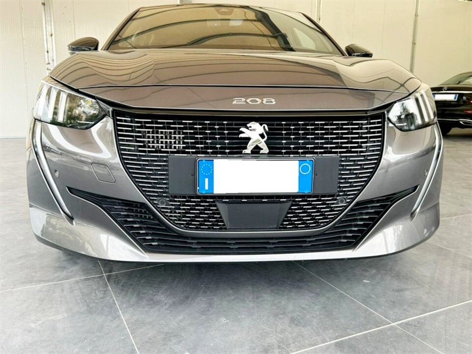 Peugeot 208 PureTech 100 Stop&Start 5 porte GT Benzina