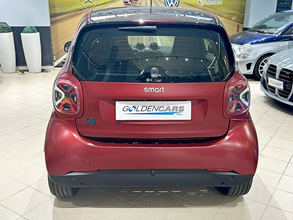 Smart Fortwo EQ Racingred (22kW) Elettrica