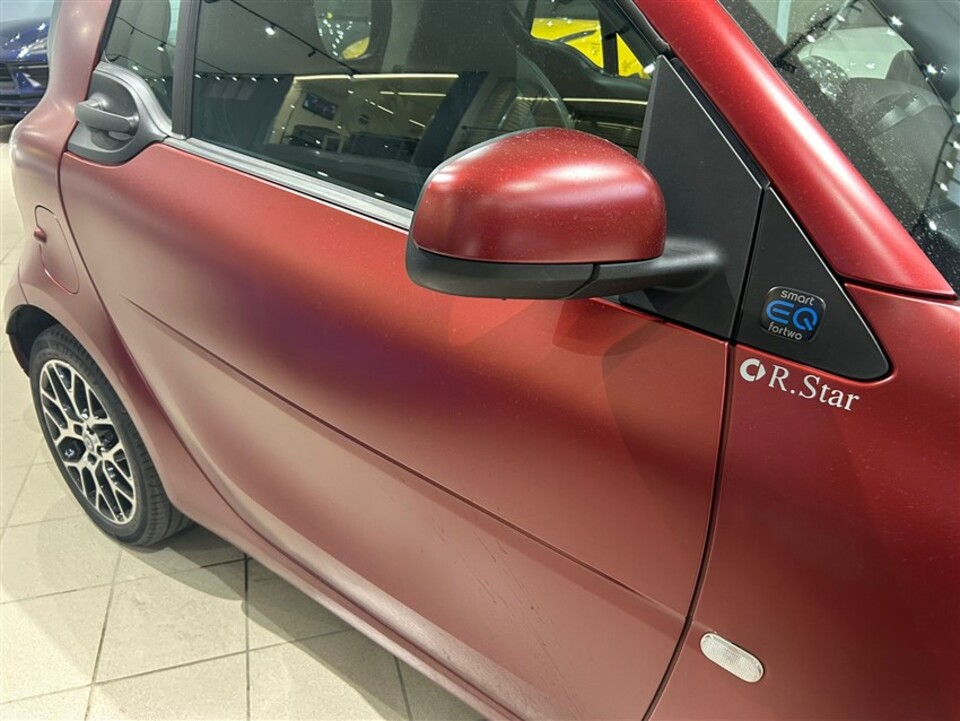Smart Fortwo EQ Racingred (22kW) Elettrica