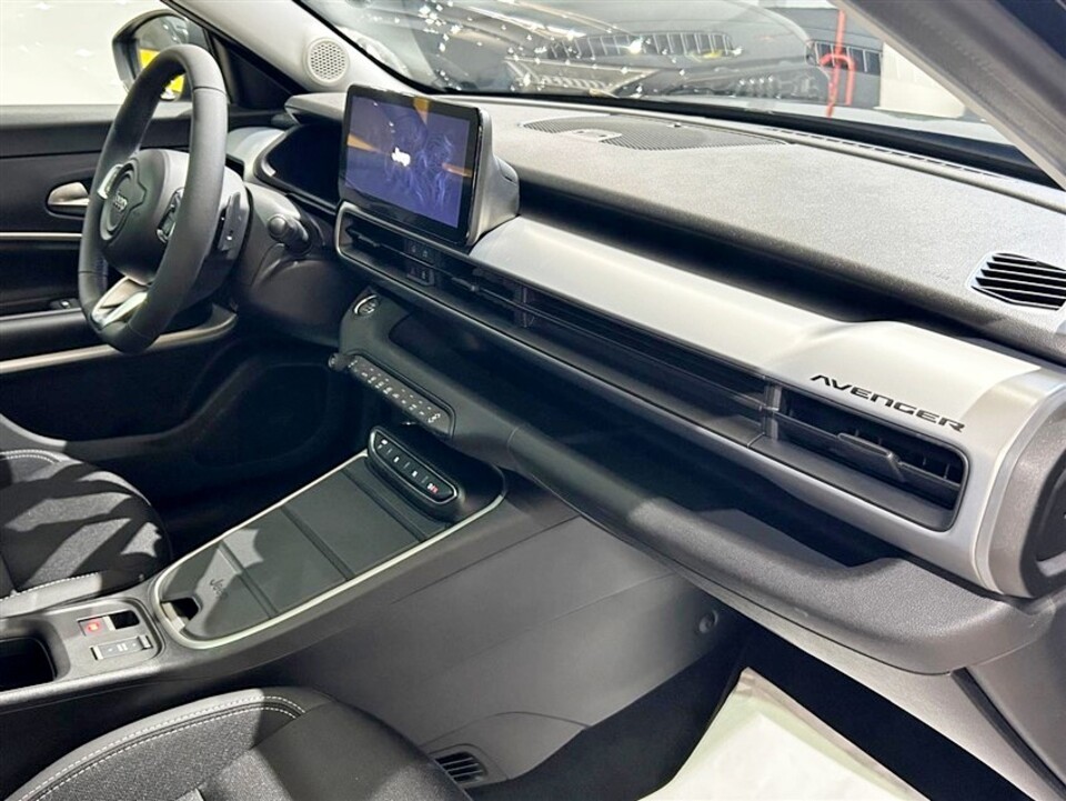 Jeep Avenger 1.2 turbo e-hybrid mhev Summit 110cv edct6 Benzina / Diesel