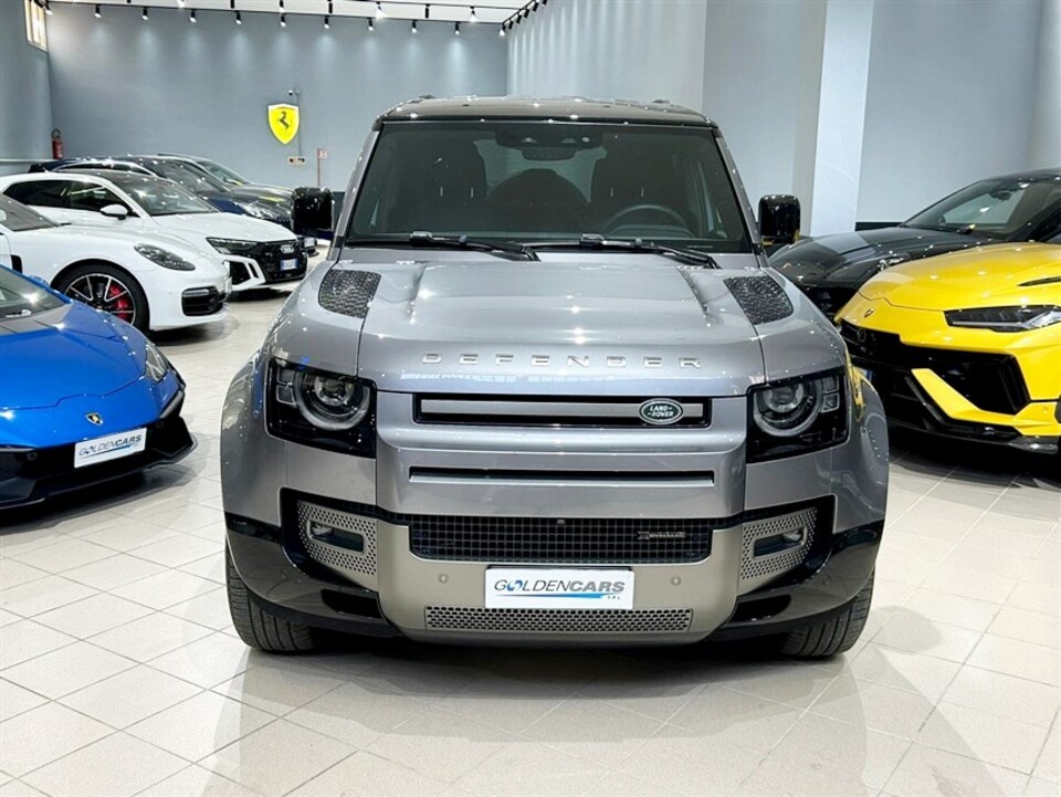 Land Rover Defender 110 3.0d i6 mhev SE awd 200cv auto Elettrica / Diesel