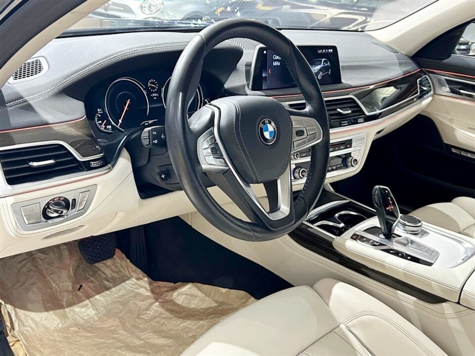 BMW Serie 7 730D Luxury auto my18 Diesel