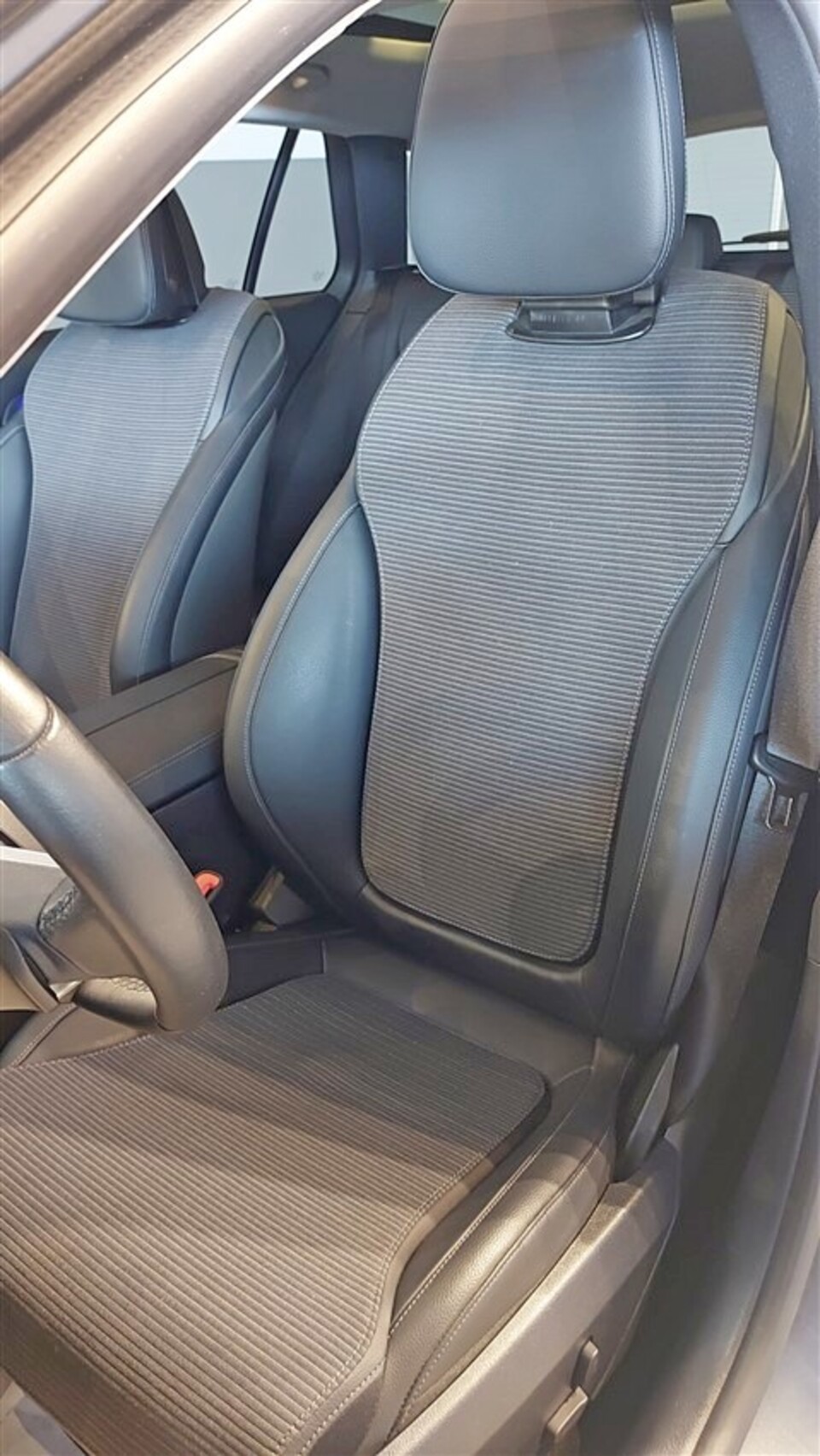 Mercedes-Benz C 220 SW All-Terrain d mhev Premium Plus 4matic Elettrica / Diesel