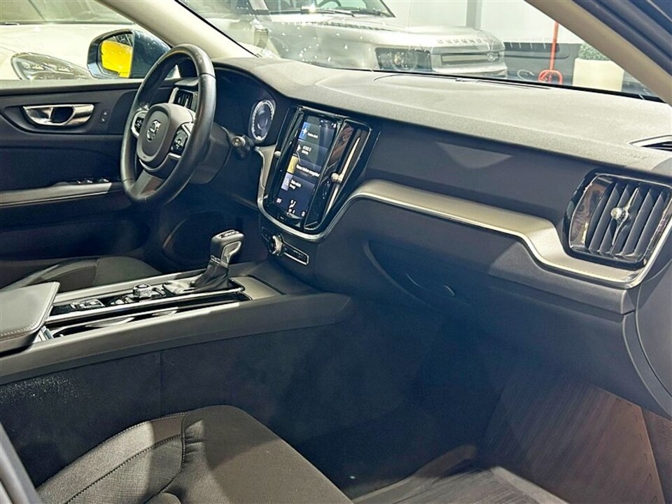 Volvo V60 Cross Country2.0 d4 Business Plus awd geartronic Diesel