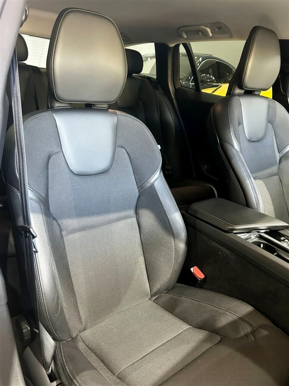 Volvo V60 Cross Country2.0 d4 Business Plus awd geartronic Diesel