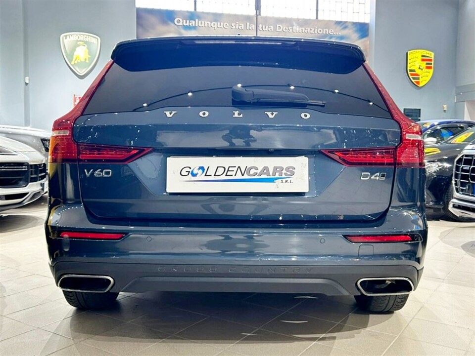 Volvo V60 Cross Country2.0 d4 Business Plus awd geartronic Diesel