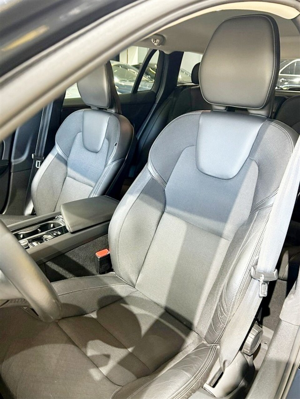 Volvo V60 Cross Country2.0 d4 Business Plus awd geartronic Diesel