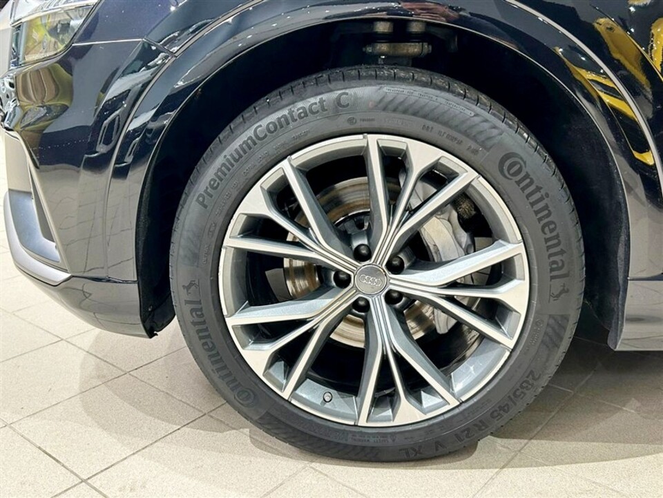 Audi Q8 50 3.0 tdi mhev quattro tiptronic Elettrica / Diesel