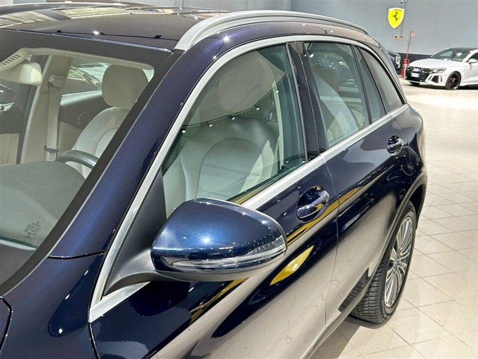 Mercedes-Benz GLC 220D 4Matic Exclusive auto Diesel