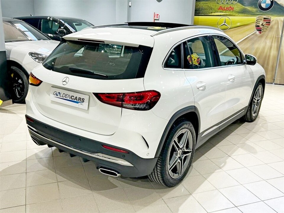 Mercedes-Benz GLA 200 d Premium auto Diesel