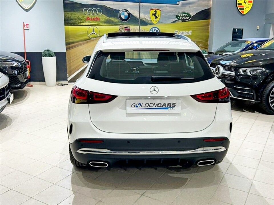 Mercedes-Benz GLA 200 d Premium auto Diesel
