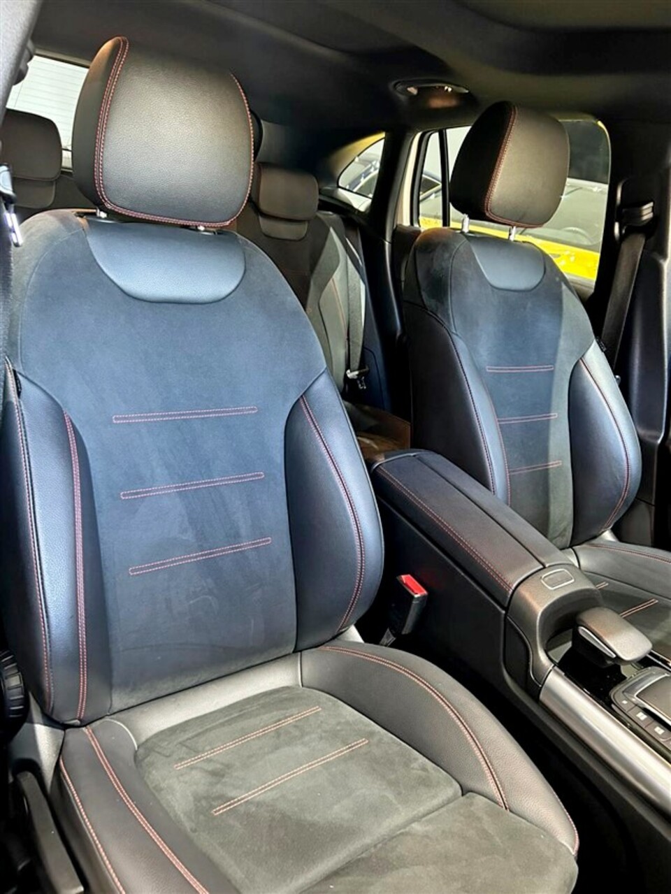 Mercedes-Benz GLA 200 d Premium auto Diesel