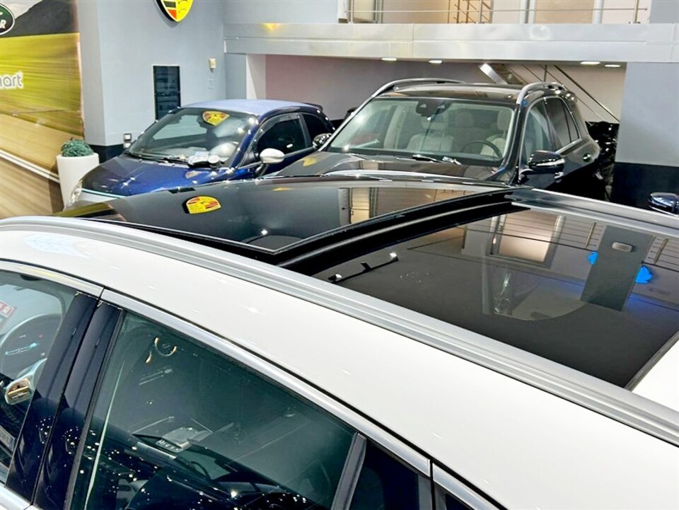 Mercedes-Benz GLA 200 d Premium auto Diesel
