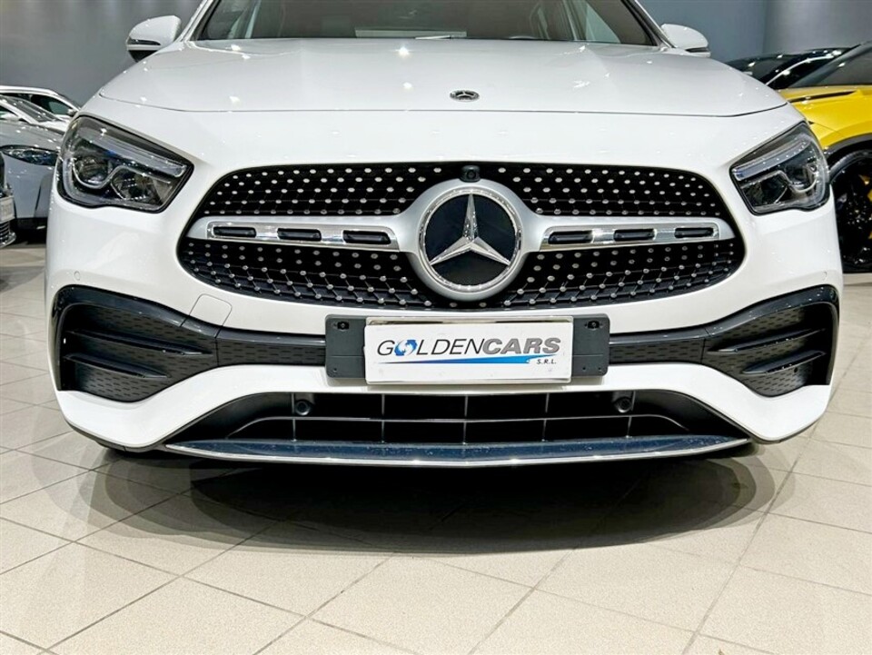 Mercedes-Benz GLA 200 d Premium auto Diesel