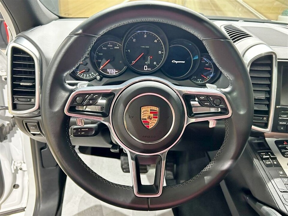 Porsche Cayenne 3.0D Tiptronic Diesel