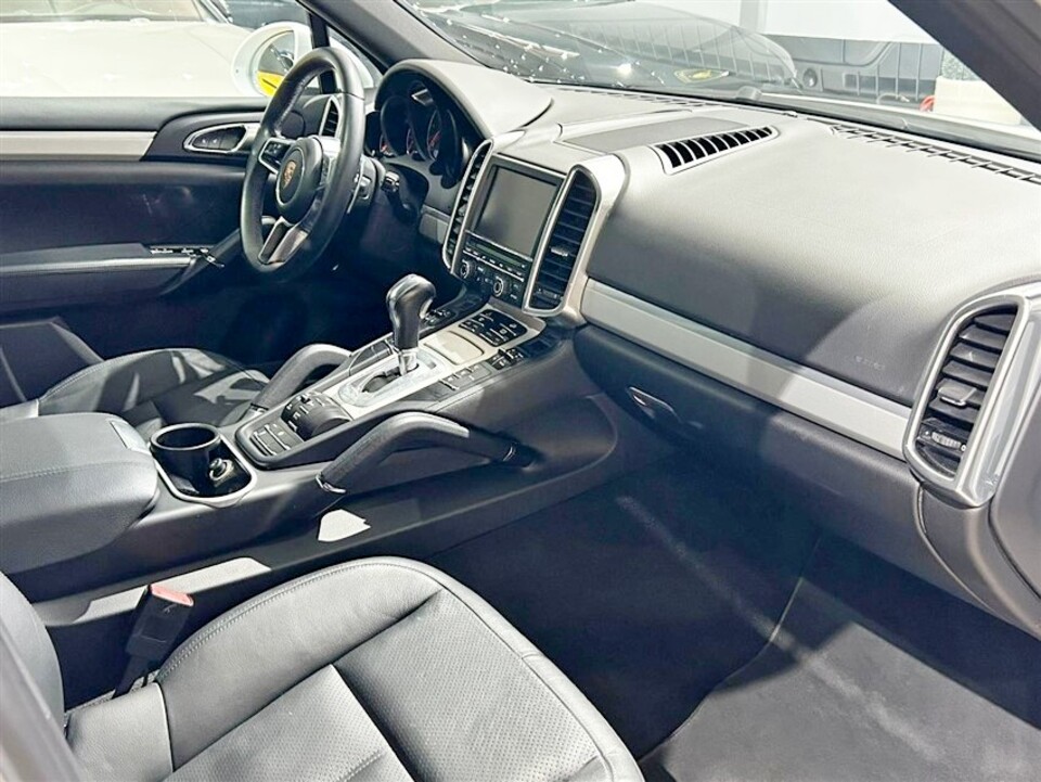 Porsche Cayenne 3.0D Tiptronic Diesel