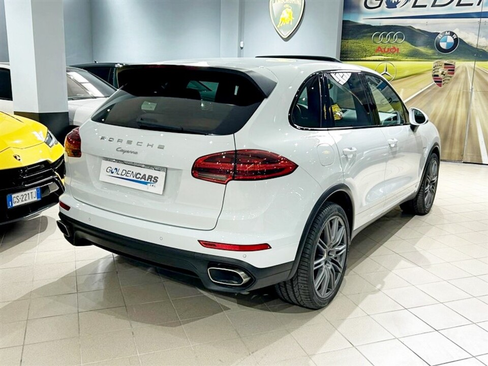Porsche Cayenne 3.0D Tiptronic Diesel
