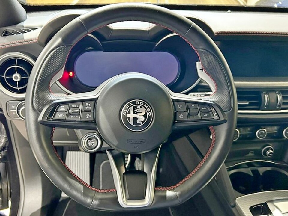 Alfa Romeo Stelvio 2.2 Turbodiesel 210 CV AT8 Q4 Competizione Diesel