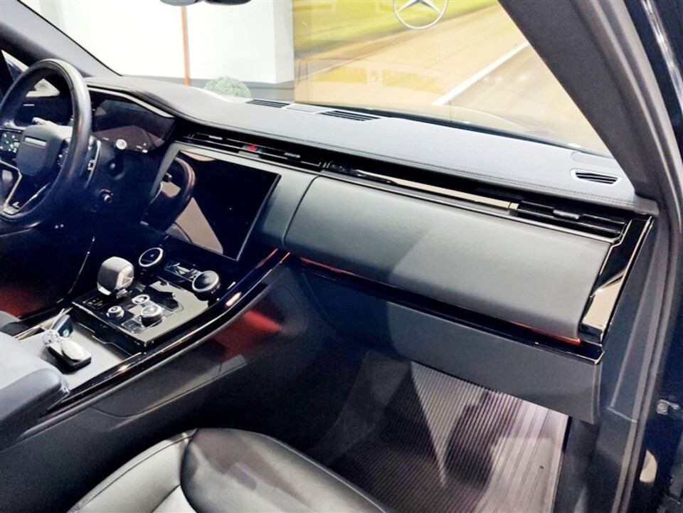 Land Rover Range Rover sport 3.0d i6 mhev Dynamic SE awd 250cv auto Elettrica / Diesel