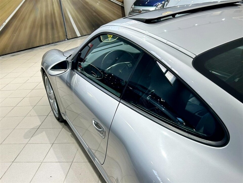 Porsche 997 Carrera Coupe' da 325 Cv Benzina
