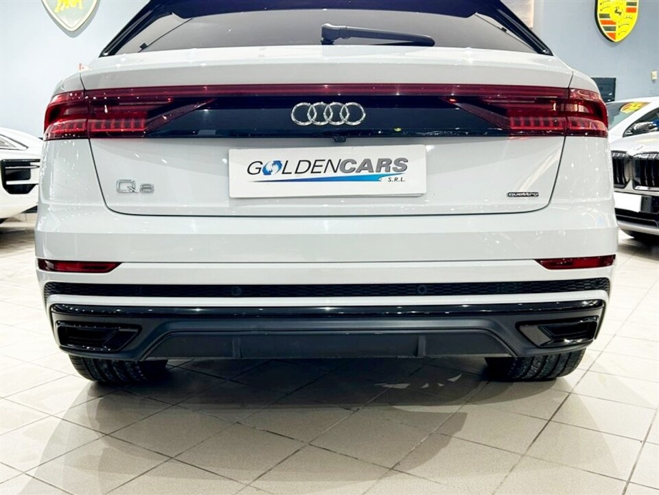 Audi Q8 50 3.0 tdi mhev Sport quattro tiptronic Elettrica / Diesel