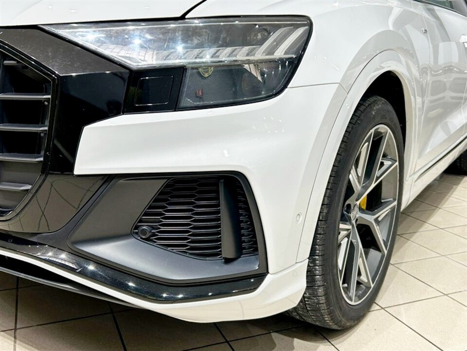 Audi Q8 50 3.0 tdi mhev Sport quattro tiptronic Elettrica / Diesel