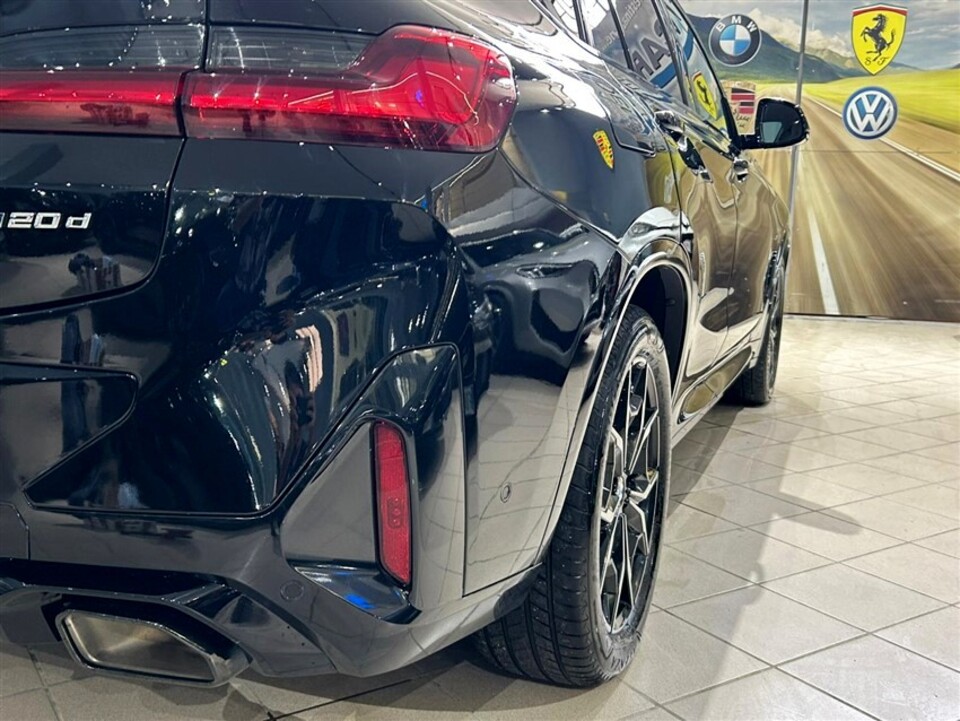 BMW X4 xdrive20d mhev 48V Msport auto Elettrica / Diesel