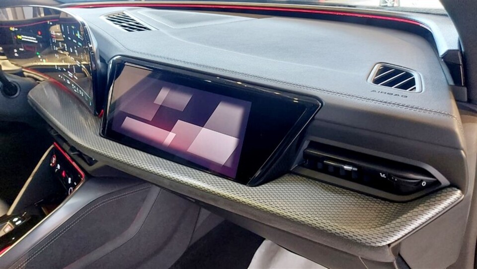 Audi Q5 SPB 40 2.0 tdi mhev 12V S line quattro s-tronic Elettrica / Diesel