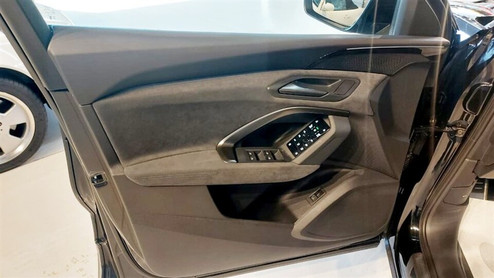 Audi Q5 SPB 40 2.0 tdi mhev 12V S line quattro s-tronic Elettrica / Diesel