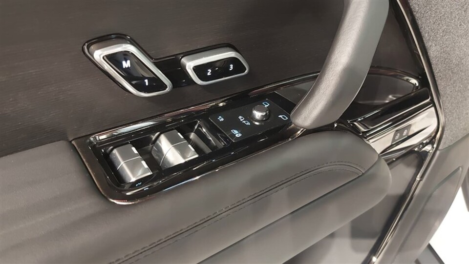 Land Rover Range Rover sport 3.0d i6 mhev Autobiography awd 350cv auto Elettrica / Diesel